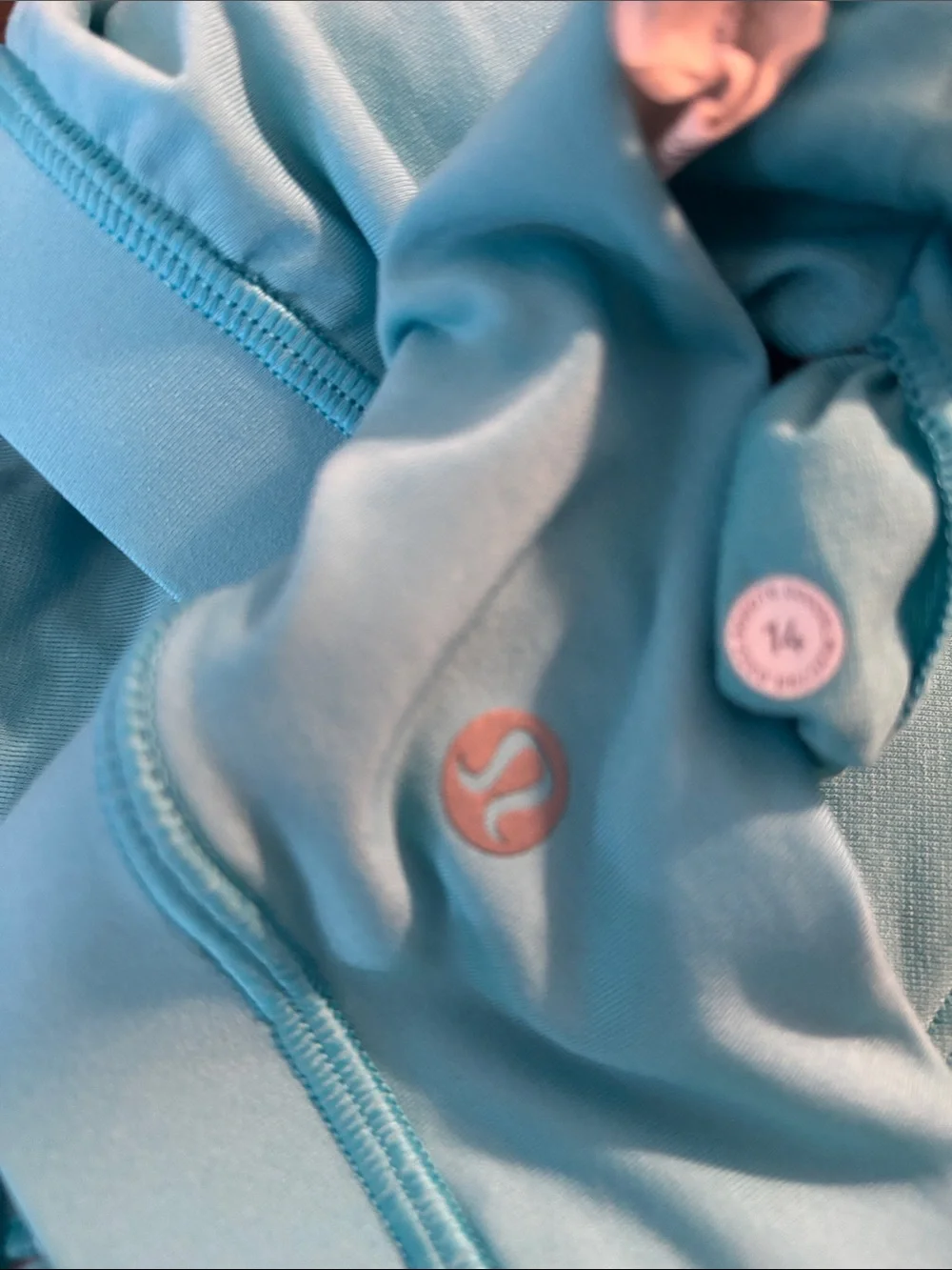 Lululemon Energy Bra, Electric Turquoise, Size 14